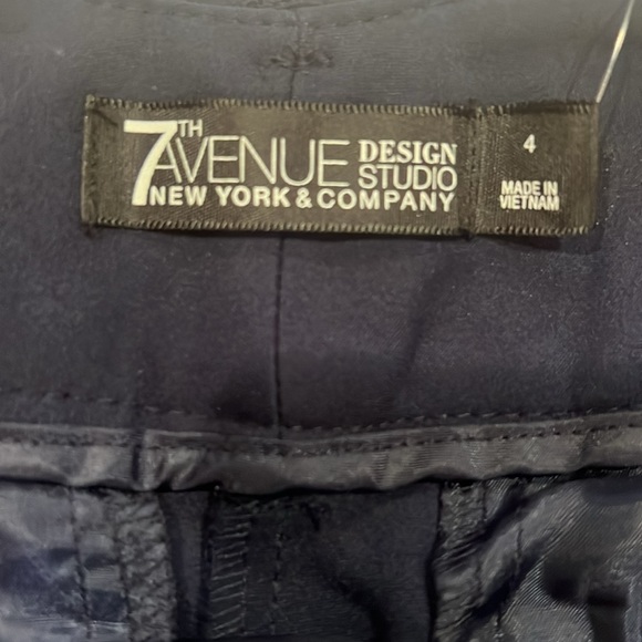 NY&C Design Studio Shorts - Picture 5 of 5